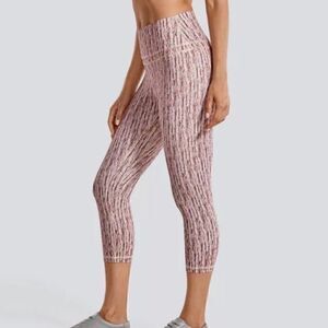 NWT CRZ YOGA Isabella HR Crop Leggings Stripe Multi, Size 4/6 Small NWT
